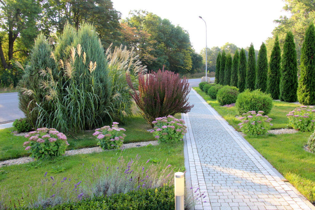 Web Stone Depot Landscaping Supplies South Lyon Michigan Walkway Bordered With Decorative Stone For Landscaping Walkway Bordered With Decorative Stone For Landscaping